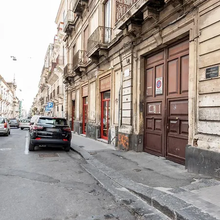 Lägenhet Guesthost - Casa Alchisi - Teatro Cozy